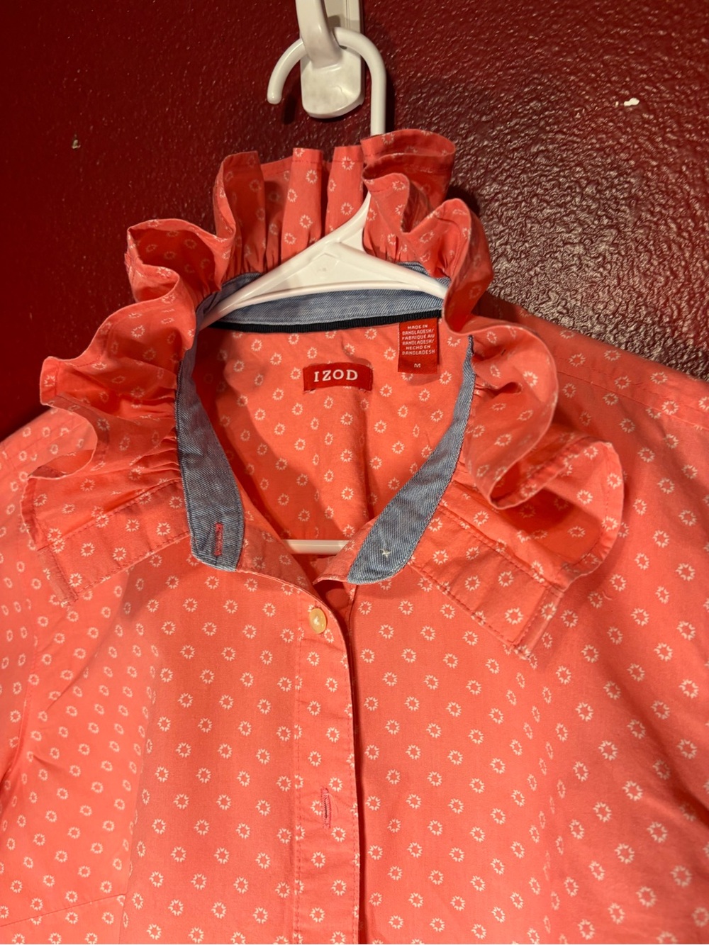Upcycled/Reloved Izod Coral Printed Ruffle Collar Shirt